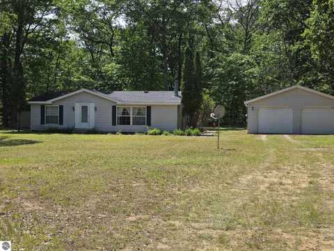 2560 S Yukon Drive, Mikado, MI 48745