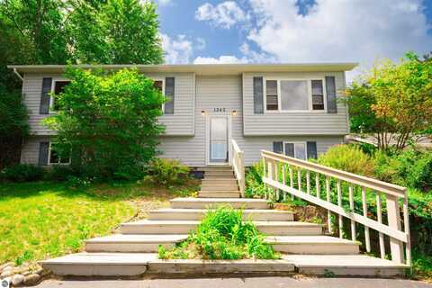1242 Cerro Drive, Traverse City, MI 49696