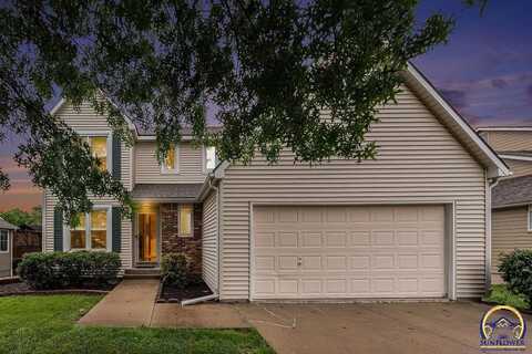 4205 Saddlehorn Dr, Lawrence, KS 66049