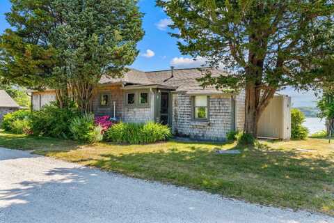 150 Old State Highway, Eastham, MA 02642