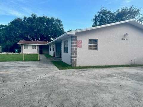 2154 NW 61st, Miami, FL 33142