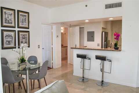 3255 NE 184th St, Aventura, FL 33160