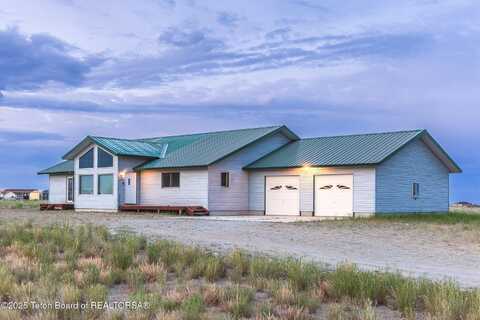12 OSAGE PATH Trail, Boulder, WY 82923