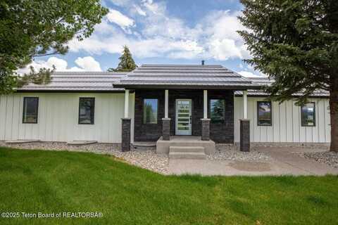149 LARKSPUR, Alpine, WY 83128
