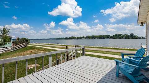 12946 West Bank Drive NE, Millersport, OH 43046