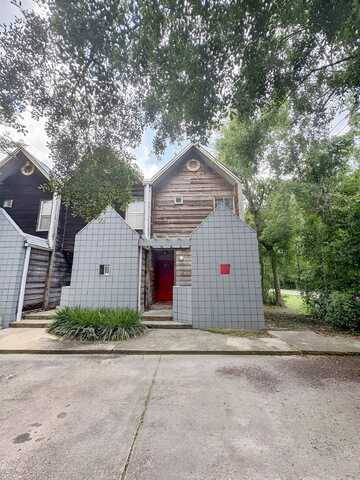 1998 Nicklaus Drive, Tallahassee, FL 32301