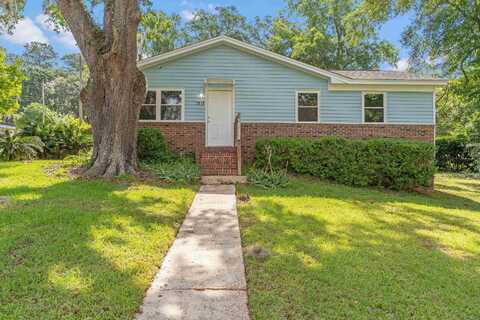 2815 Nepal Drive, Tallahassee, FL 32303