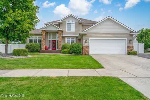 8136 Salmonberry Lp, Hayden, ID 83835