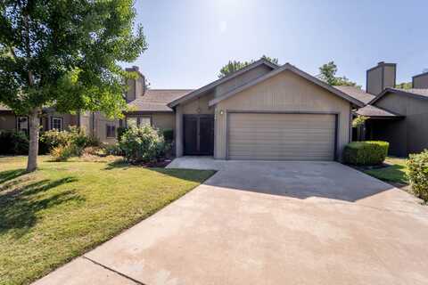 2544 E Tulare Avenue, Visalia, CA 93292
