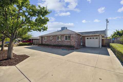 776 N Mirage Avenue, Lindsay, CA 93247
