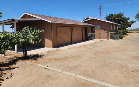 12135 Houston Avenue, Hanford, CA 93230