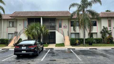 413 Lakeview Dr, Weston, FL 33326