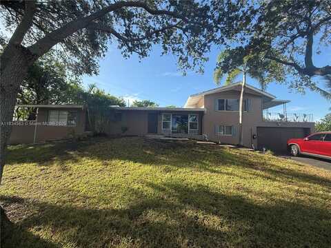 2036 NE 21st Ave, Fort Lauderdale, FL 33305
