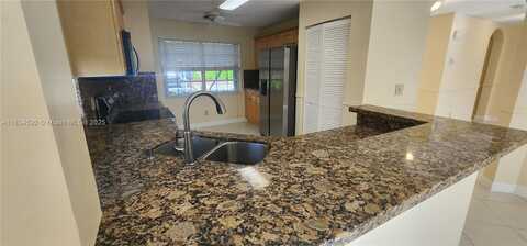 2957 Oak Park Cir, Davie, FL 33328