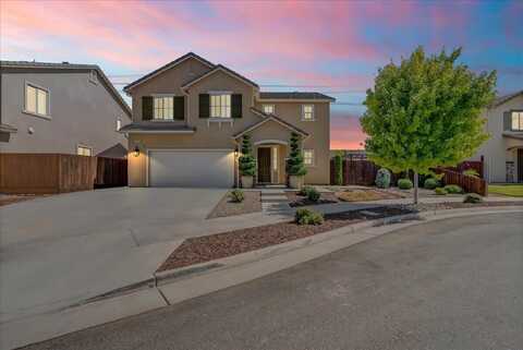 4425 W Oriole Court, Visalia, CA 93291