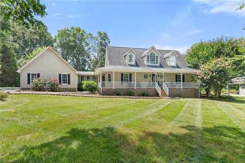 2224 Brower Mill Road, Seagrove, NC 27341