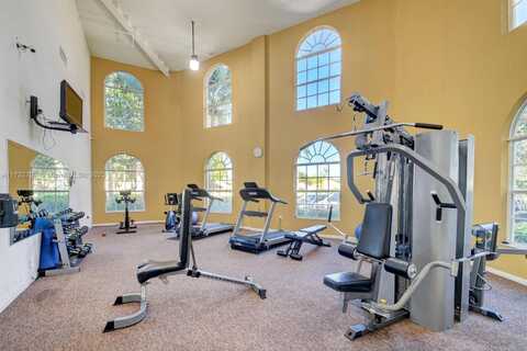 1610 Presidential Way, West Palm Beach, FL 33401