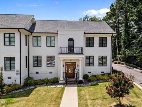 607 Smedes Place, Raleigh, NC 27605