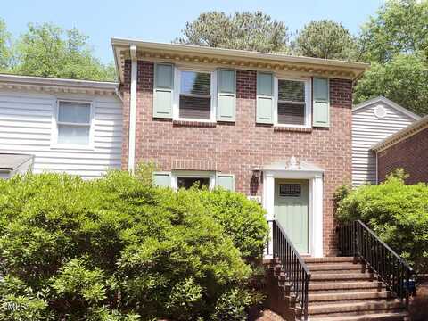 109 Gunston Court, Chapel Hill, NC 27514