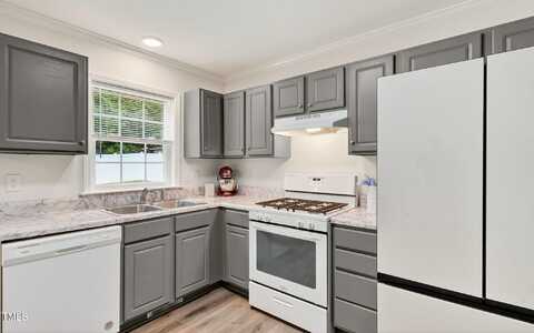 128 Crossfire Road, Holly Springs, NC 27540