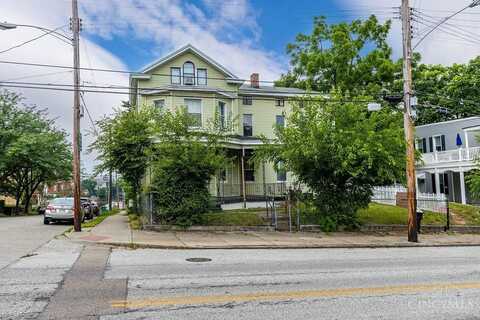 2823 Highland Avenue, Cincinnati, OH 45219