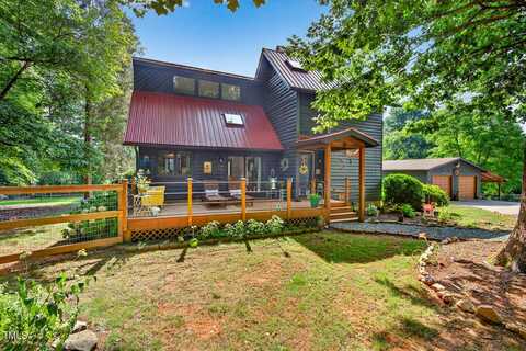133 Acorn Lane, Pittsboro, NC 27312