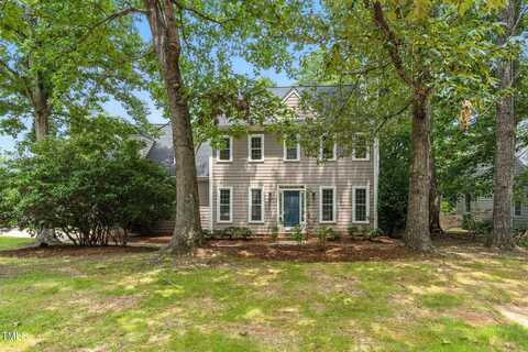 701 Oakhall Drive, Holly Springs, NC 27540