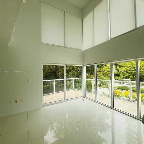 1650 Brickell Ave, Miami, FL 33129