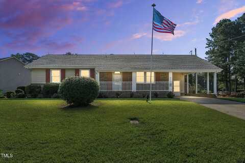 209 S Eastwood Drive, Benson, NC 27504