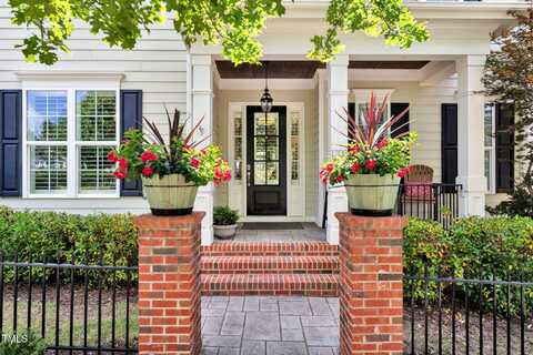 1705 Green Oaks Parkway, Holly Springs, NC 27540