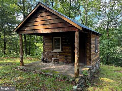 552 TWIN FLOWER LANE, SLANESVILLE, WV 25444