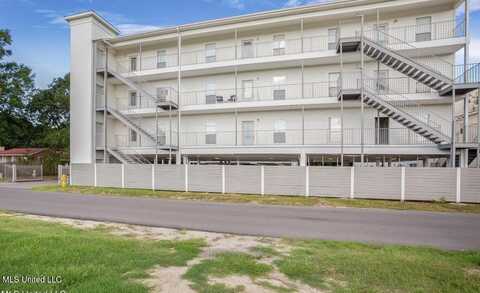 183 Mcdonnell Avenue, Biloxi, MS 39531