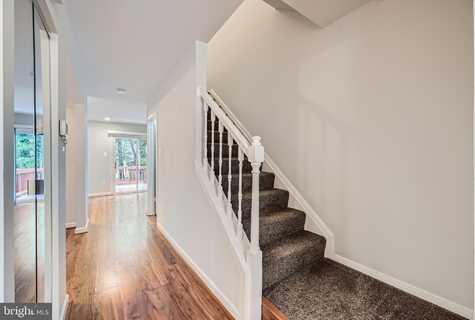 19 HUNTING HORN CIRCLE, REISTERSTOWN, MD 21136