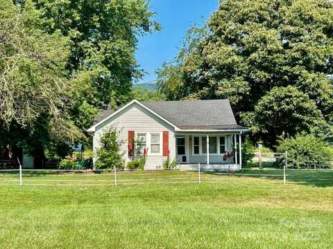 39 Hemphill Road, Waynesville, NC 28785
