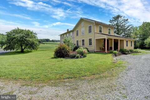855 FOREST AVENUE, BELLEFONTE, PA 16823