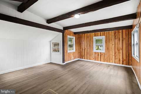 1446 GIBSON ROAD, BENSALEM, PA 19020