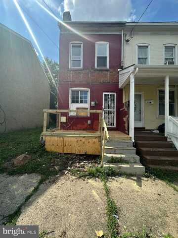 639 N WILLOW STREET, TRENTON, NJ 08618