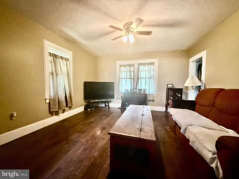 9860 HG TRUEMAN ROAD, LUSBY, MD 20657