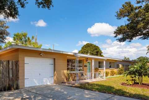 5561 24TH TERRACE N, Saint Petersburg, FL 33710