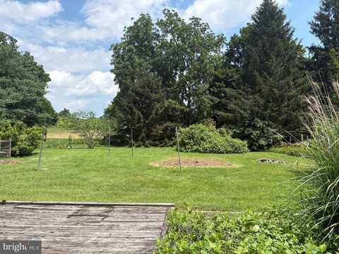 301 MAIN STREET, HULMEVILLE, PA 19047