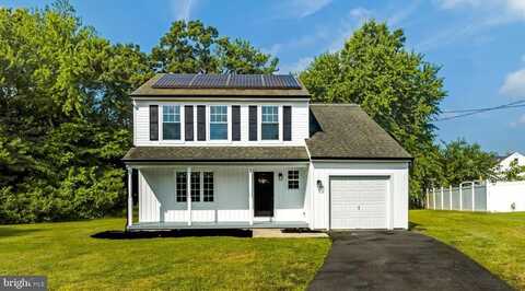 5 W ATLANTIC AVENUE, SOMERDALE, NJ 08083