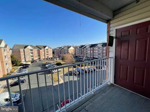 9608 AMBERLEIGH LANE, PERRY HALL, MD 21128
