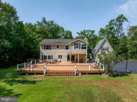 384 HILLIARD BOULEVARD, MANAHAWKIN, NJ 08050