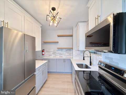 2270 MULFORD AVENUE, PENNSAUKEN, NJ 08110