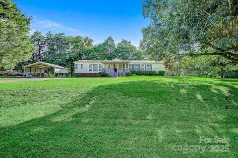 425 Knotty Pine Circle, Salisbury, NC 28146