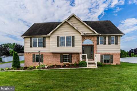 434 TERRILYNN DRIVE, CHAMBERSBURG, PA 17202