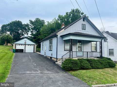 817 MAPLE STREET, WAYNESBORO, PA 17268