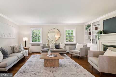 123 E WAVERLY ROAD, WYNCOTE, PA 19095