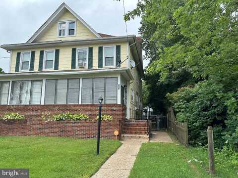 903 SALEM ROAD, BURLINGTON, NJ 08016