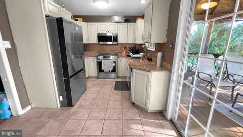 2 HARROD COURT, REISTERSTOWN, MD 21136